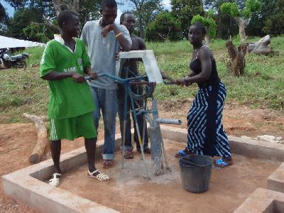 Imagen del contenido Construccin de siete perforaciones en Ziguinchor.